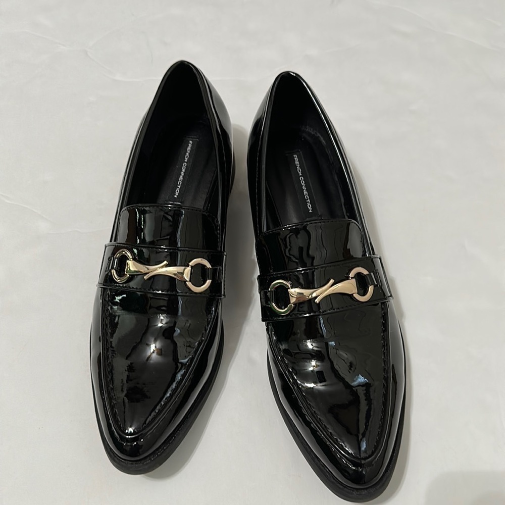 French Connection Women’s Tailor Black Classic Loafers with Gold Accent Size 10
